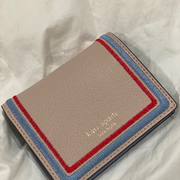 Kate Spade Purse and Wallet Set - Picture 8 of 9